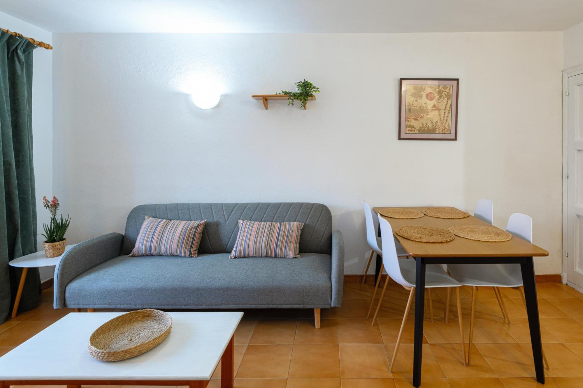 Menorca Sol Isla Apartment Arenal d'en Castell Exterior photo