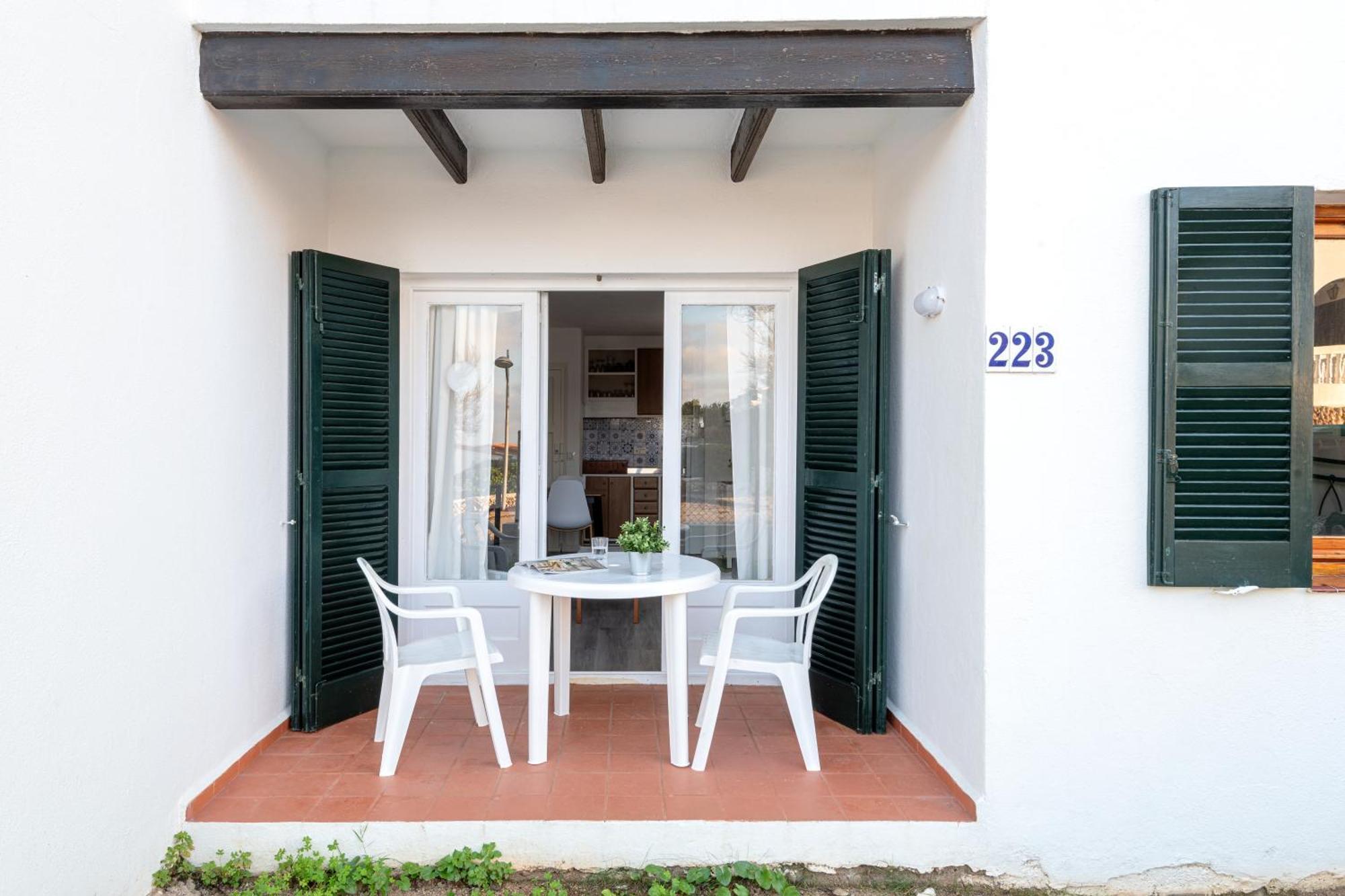 Menorca Sol Isla Apartment Arenal d'en Castell Exterior photo